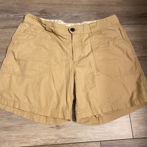 Columbia Beige Chino Shorts Sz 10